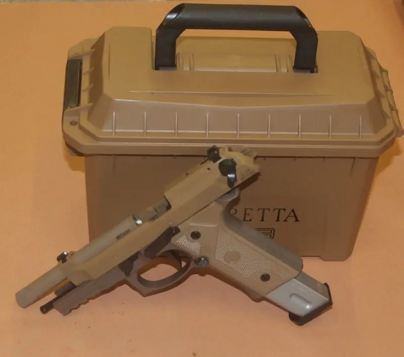 beretta m9a3, m9a3 beretta, beretta pistola semiautomatica m9a3, m9a3, beretta cerakote pistol, beretta pistola militare tan