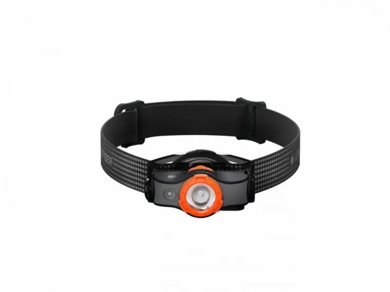 led lenser torcia frontale ricaricabile leggera compatta potente economica 400 lumens