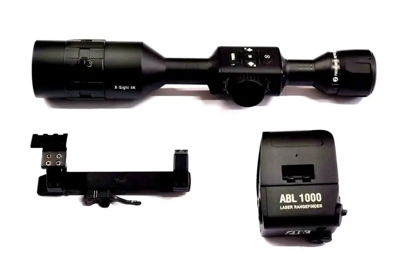 ATN X-SIGHT 4K 5-20 X ottica notturna diurna usata
