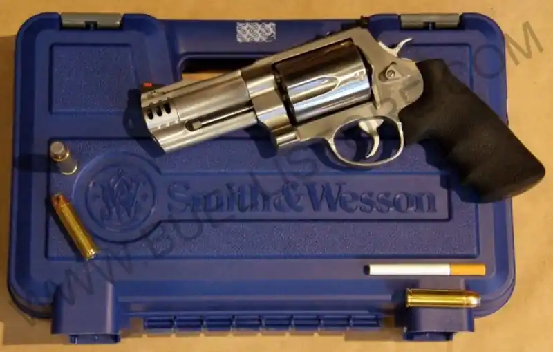 SMITH & WESSON 500