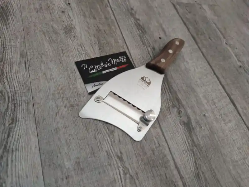 TAGLIATARTUFI CON LAMA DENTATA IN ACCIAIO INOX