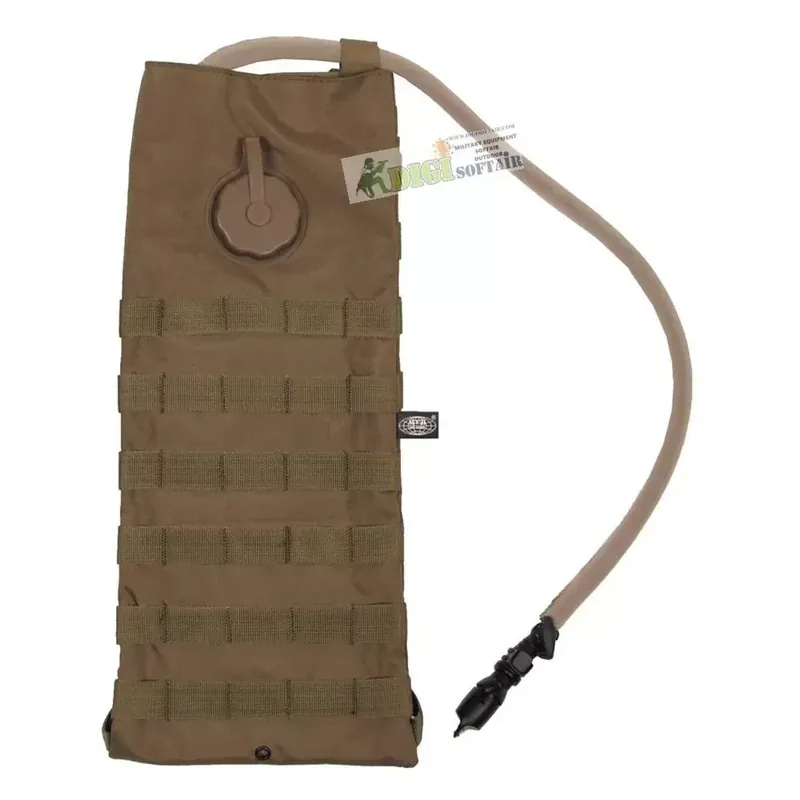 CAMELBACK COYOTE BROWN MFH 2,5litri 30620R