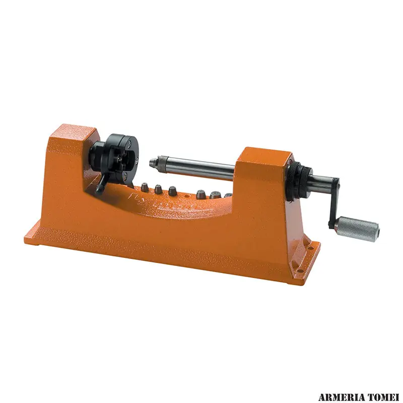 LYMAN - UNIVERSAL CASE TRIMMER TORNIO PER BOSSOLI CON 9 PILOTINI