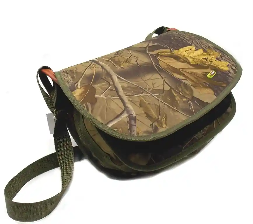 Borsa con carniere a rete realizzata in 600D Rip-Stop. cm 30x24x10 RD028-CAMO