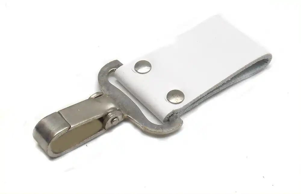 Porta fondina Radar in pelle con moschettone 8403