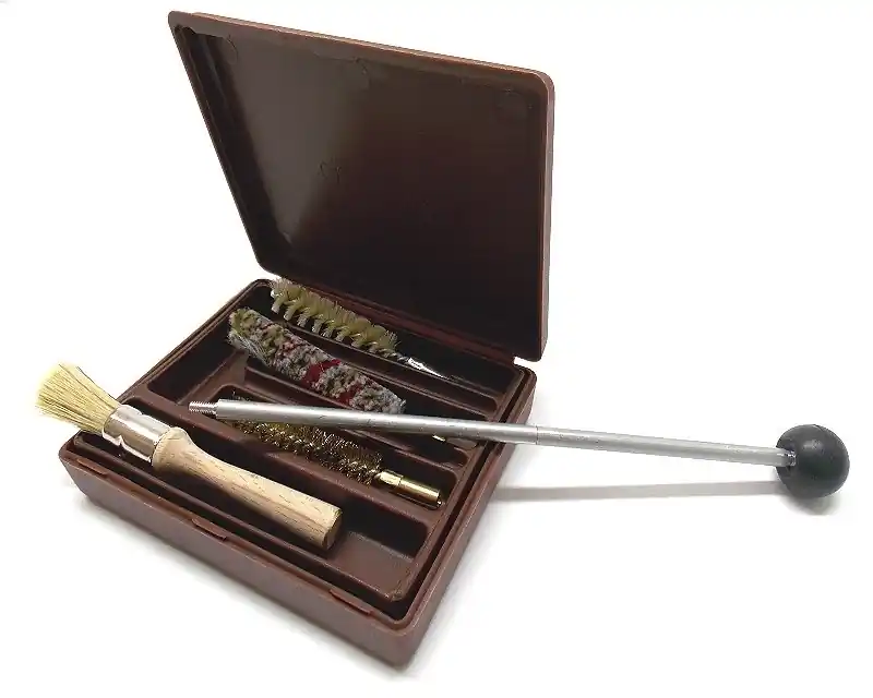Completo pulizia pistola Delfiero con pennello