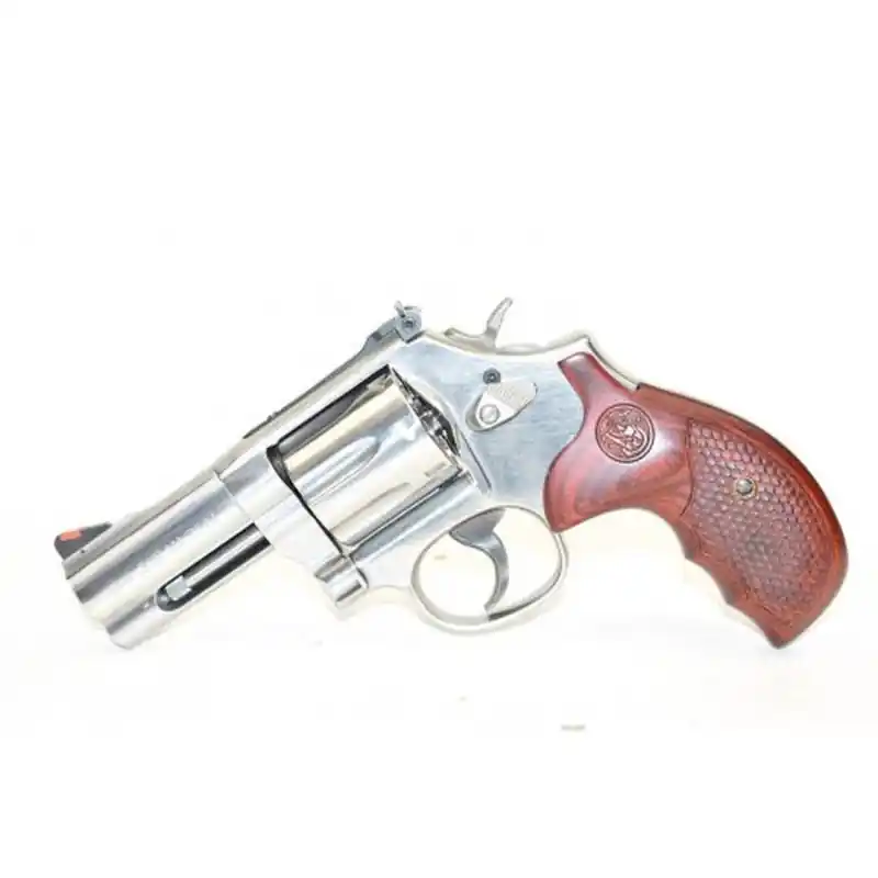 SMITH & WESSON REV 686 7 C 357 M