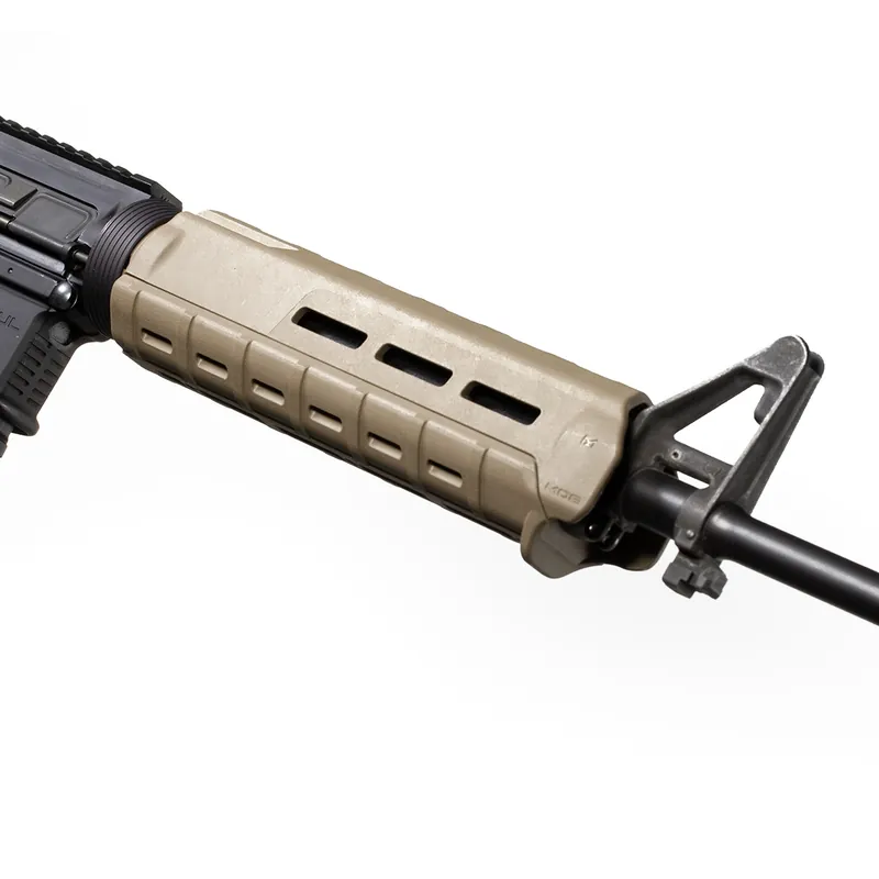 Magpul MOE M-lok Handguard astina in polimero per AR MID Length SABBIA