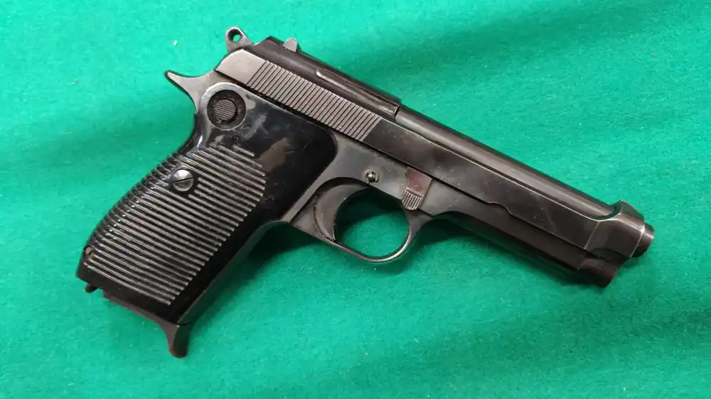 Beretta pistola semiauto. mod. 52 cal. 7,65 Parabellum
