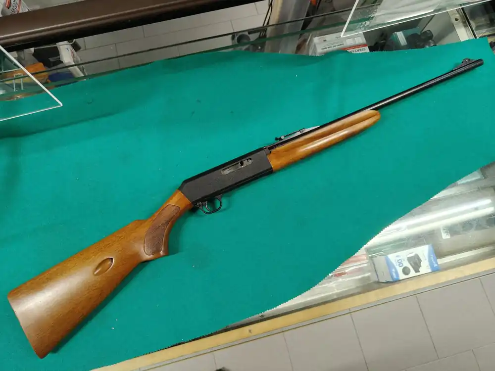 Franchi carabina semiauto. mod. Centennial cal. 22LR