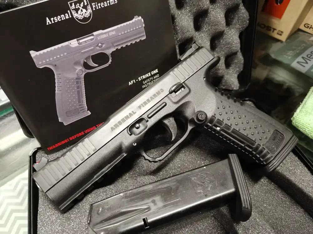 Arsenal Firearms pistola semiauto. usata mod. Strike One Speed cal. 9x21