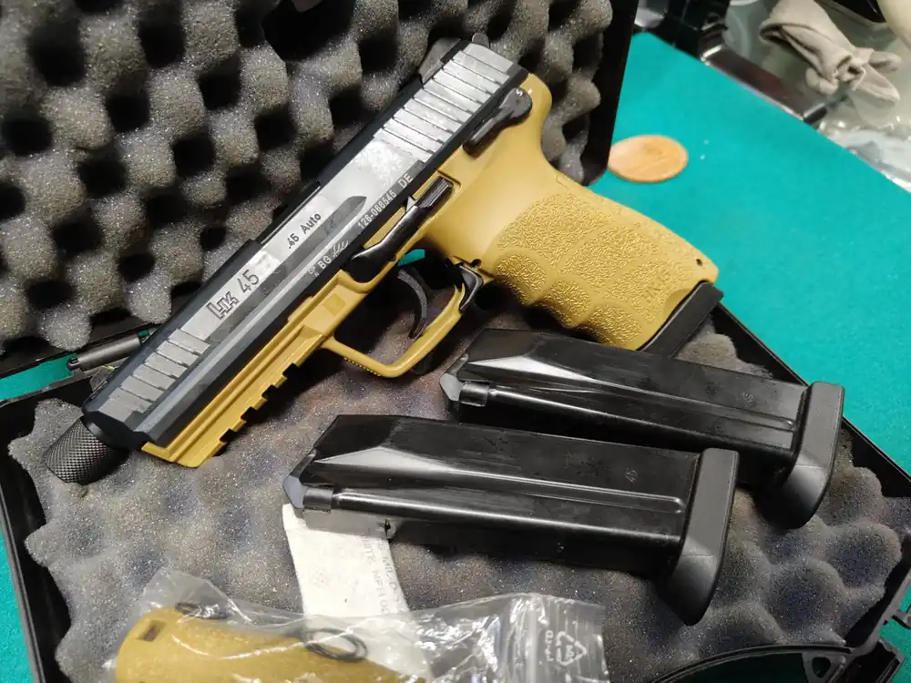 Heckler&Koch pistola semiauto. usata mod. HK45 Tactical Desert cal. 45 ACP