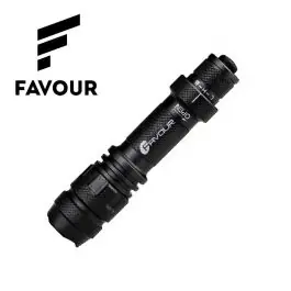 Torcia al led 750 lumen