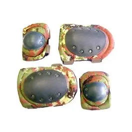 Set Ginocchiere Gomitiere Vegetato Italiano Royal