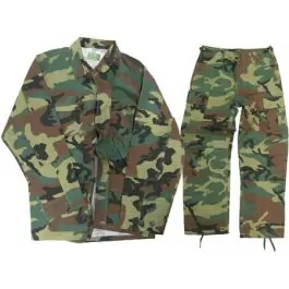 Divisa mimetica woodland taglia S/M/L/XL