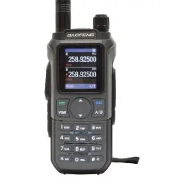 BAOFENG RICETRASMITTENTE DUAL BAND VHF/UHF AM/FM PRO
