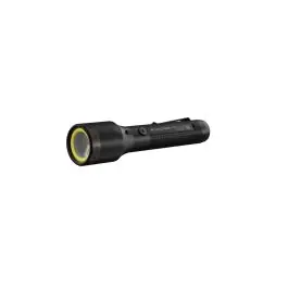 Torcia Flashlight P9R Core LEP 1000 lumen distanza luce 1300 mt
